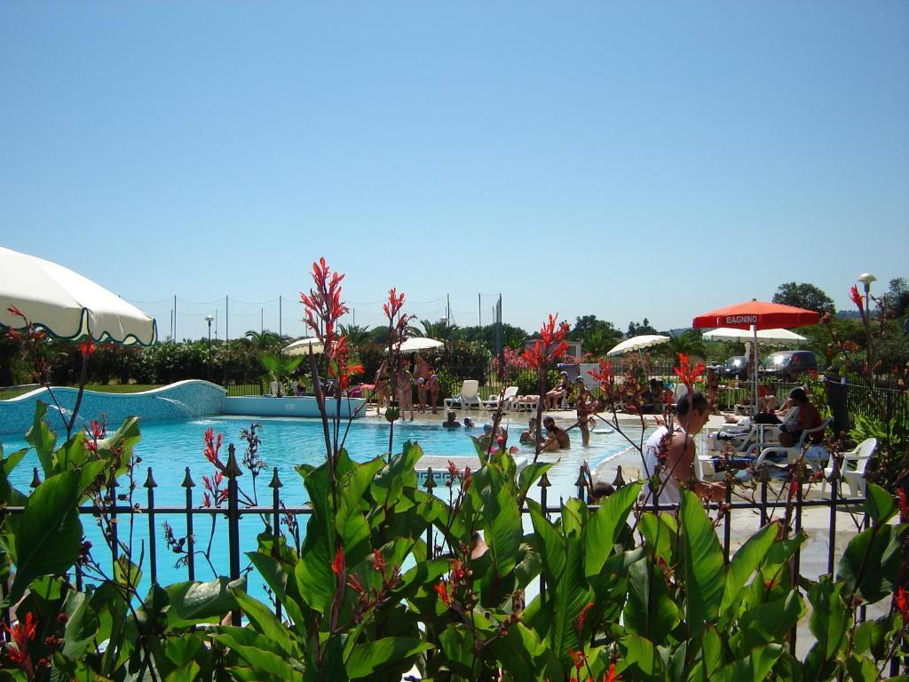 Elena Club Resort Silvi Marina Εξωτερικό φωτογραφία