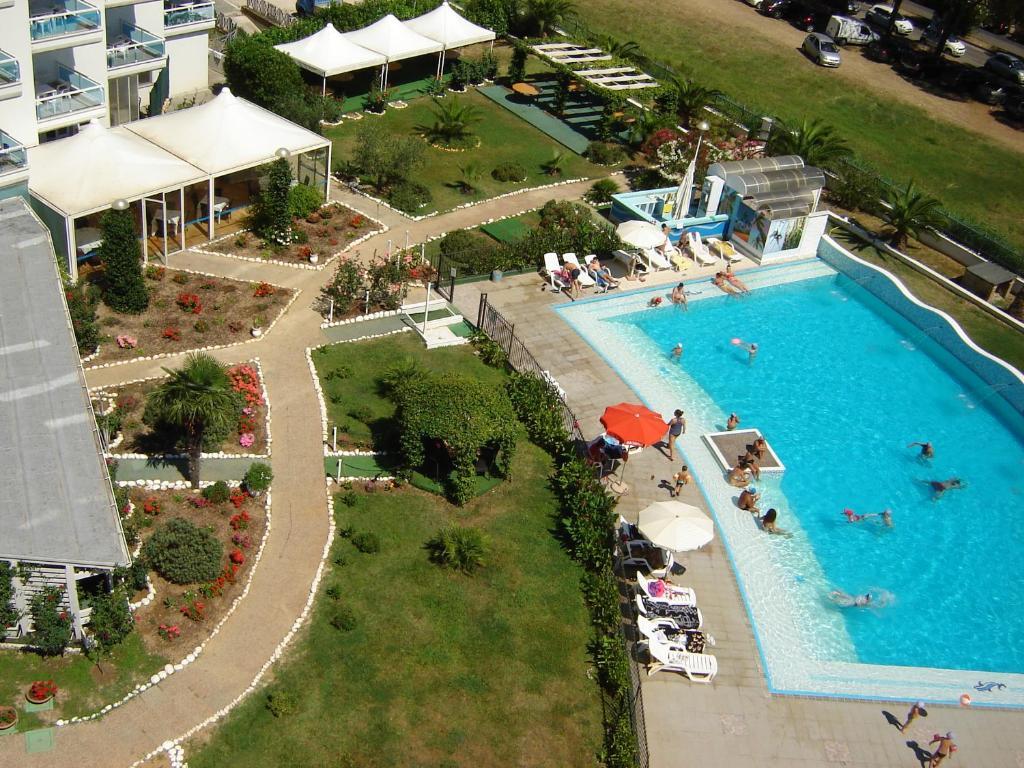 Elena Club Resort Silvi Marina Εξωτερικό φωτογραφία